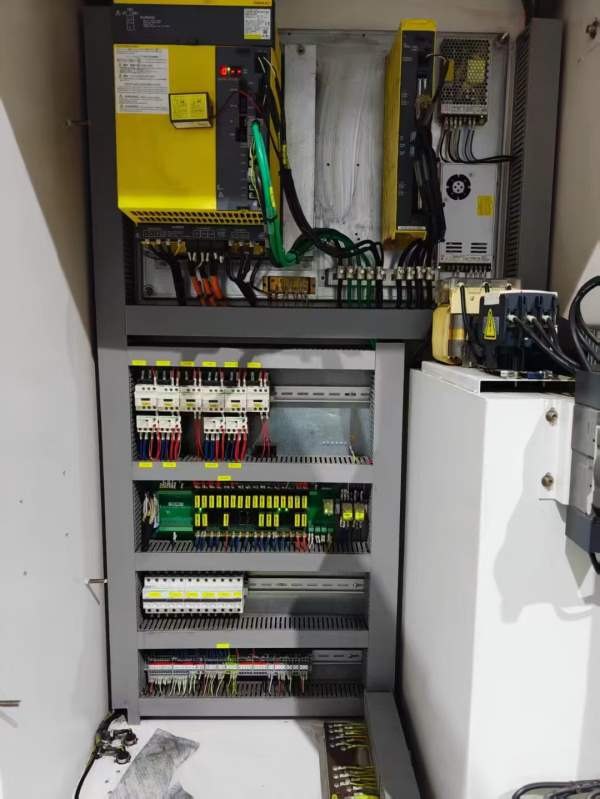 买一台精品惠勒1370立加，发那科mf plus系统，bt50 皮.