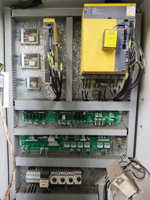 2017年一通855加工中心，两线一硬，发那科mf系统，BT4.