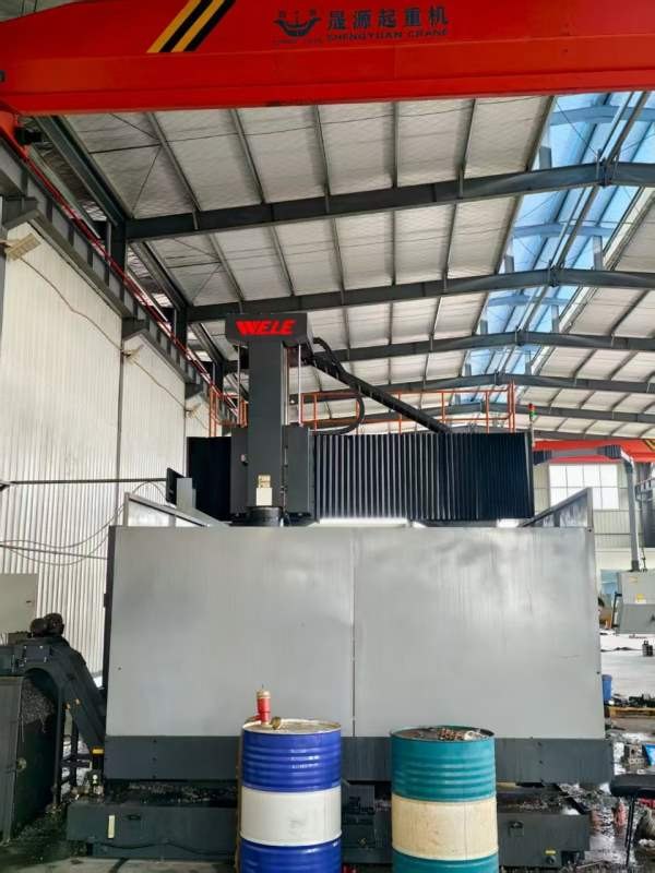 刚刚买下准新台湾威立4028龙门加工中心型号 LB-428Z发.