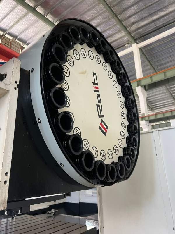 江苏台牧3022数控龙门，工作台1.8米3米，门宽2.2米，.