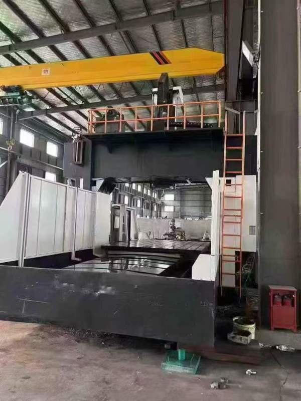 鑫台工4030数控龙门，带全自动铣头工作台42.5米，门宽.