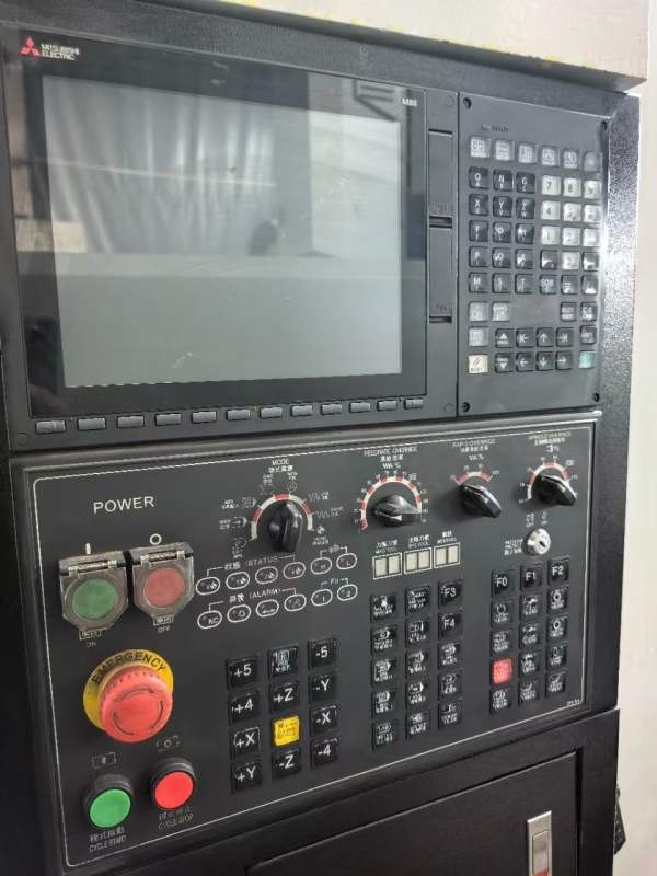 深圳盟机智能1370立加两线一硬光机Y轴四导轨三菱M80A.