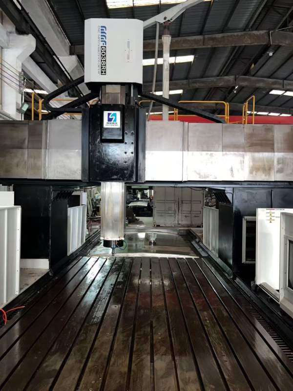 国盛6038RHZ轴方滑枕结构发那科mf-plus1包bt50齿轮头.