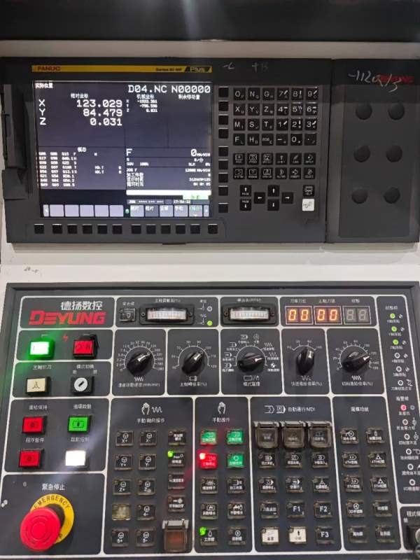 仓库新到一台2023年德扬3018重型数控龙门品牌:苏州德.