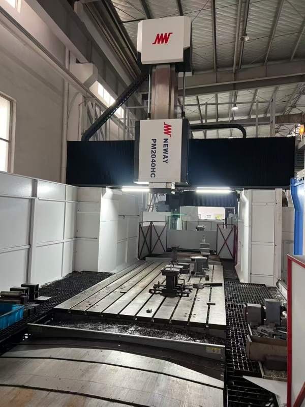 2025年纽威pm2040HC数控龙门，工作台2000/4000mm，门.
