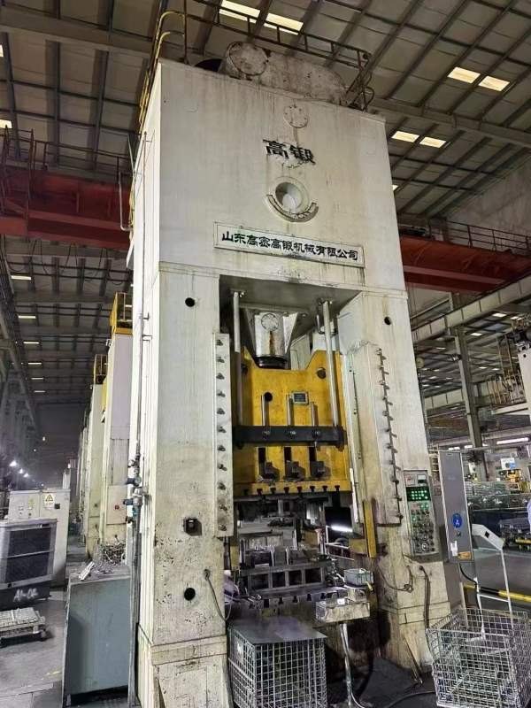 刚中标1台800，5台630需要的朋友在联系我，西安提货80.