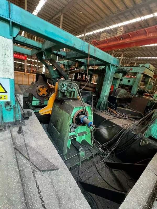 工厂在位处理：南通骏鹏11辊25 X 2300开平线，棍径250.
