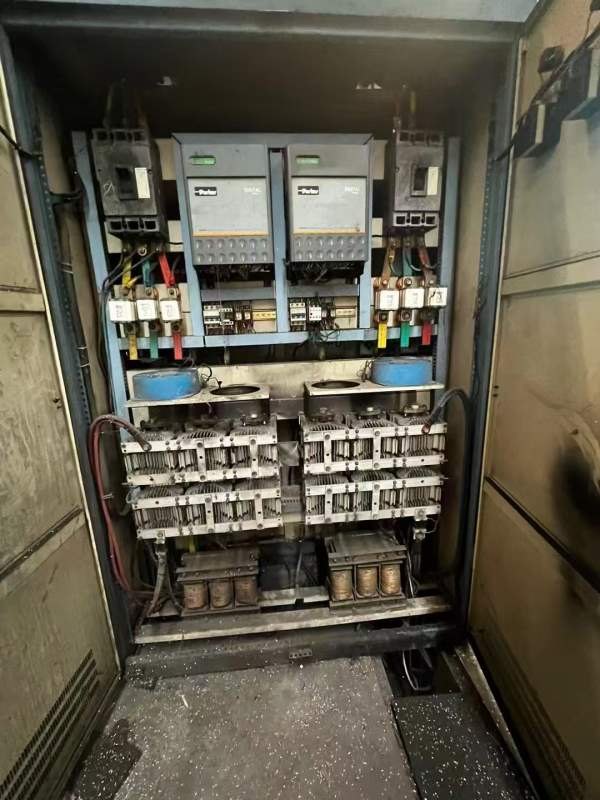 工厂在位处理：南通骏鹏11辊25 X 2300开平线，棍径250.