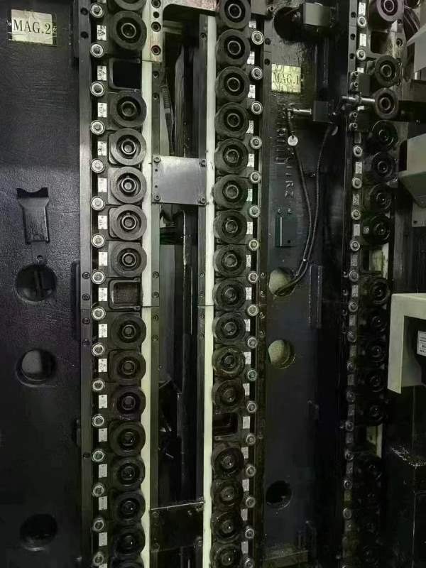 仅剩一台：韩国斗山HP4000卧式加工中心，系统法纳克31.