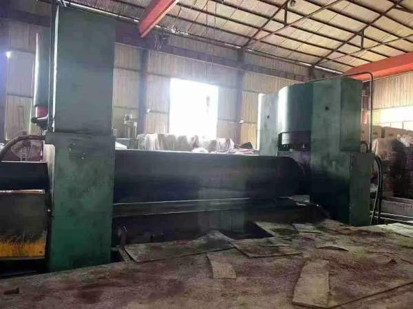 在位出售：南通特力70X2.5米卷板机一台。可以试机，自.