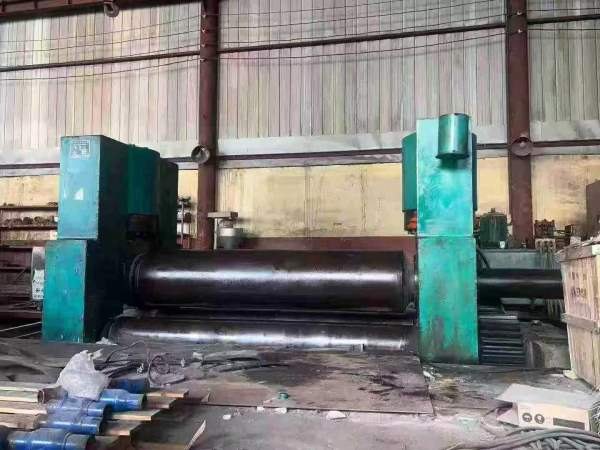 在位出售：南通特力70X2.5米卷板机一台。可以试机，自.