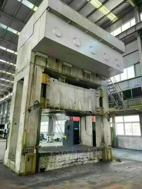 上海工厂出售： 合肥锻压1250吨台面2.24.2米开口2米需.