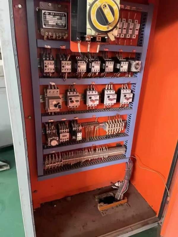 北京产1350/3000外圆磨，安装少用