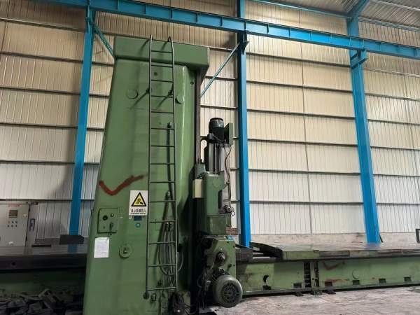 北京一机床产，龙门镗铣床X2020A、规格2米x 6米。私聊