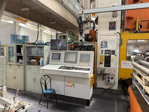 意大利巴尔科尼BALCONI生产闭式四点多工位1600T机械压.