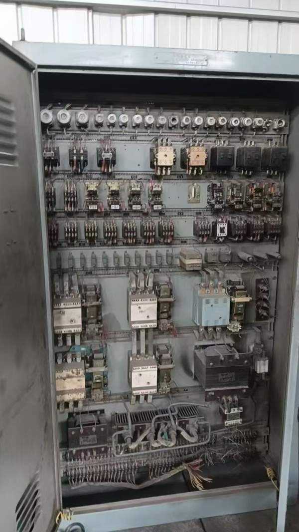 立车，2.5米。需要的朋友私聊