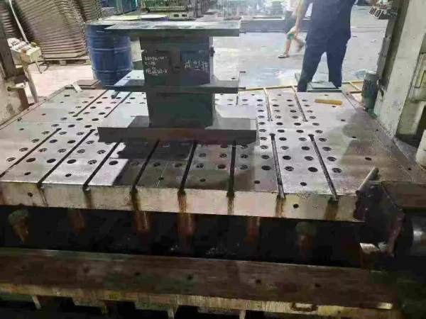 本厂后一台，降价处理，大胆来出价！准新南通总厂产10.