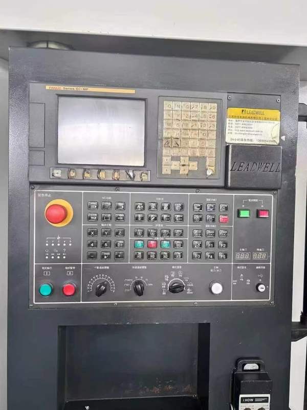 同款2台，台湾丽伟V-50L立加，BT40大主轴直径190，主.