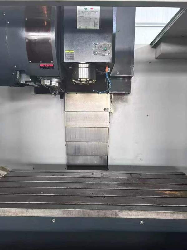 同款2台，台湾丽伟V-50L立加，BT40大主轴直径190，主.