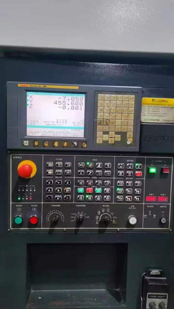 同款2台，台湾丽伟V-50L立加，BT40大主轴直径190，主.