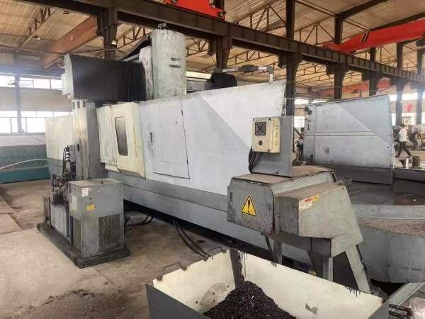 在位出售4米台湾高明数控龙门、发那科18i-MB系统、三.