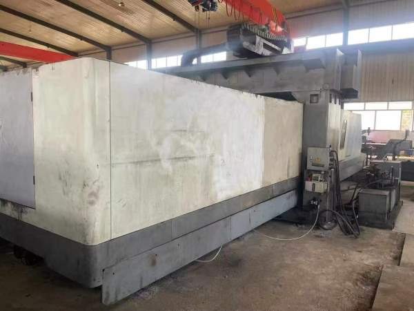 在位出售4米台湾高明数控龙门、发那科18i-MB系统、三.