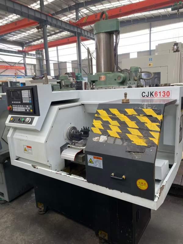 大连6130数控车，大连15数控斜车，友佳450数控斜车，.