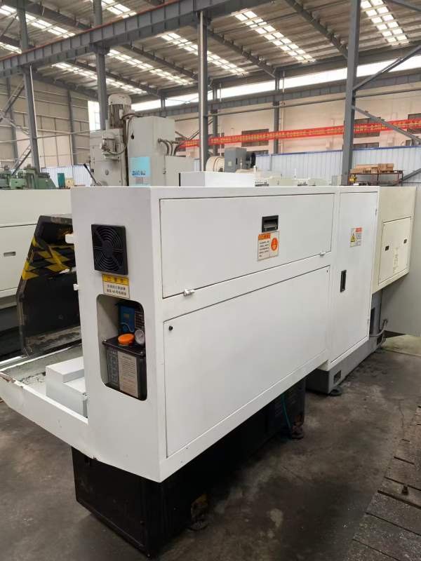 大连6130数控车，大连15数控斜车，友佳450数控斜车，.