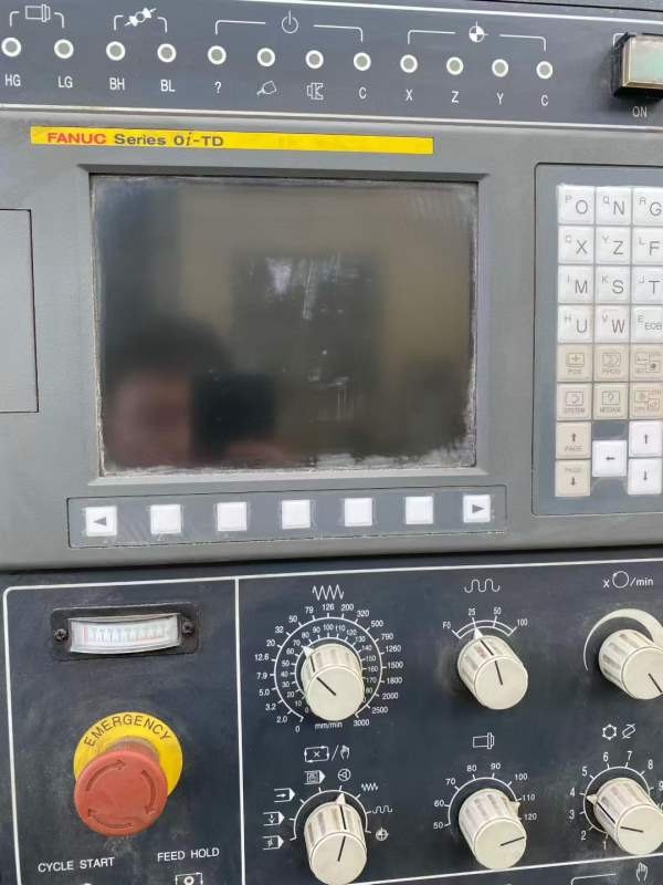 大连6130数控车，大连15数控斜车，友佳450数控斜车，.