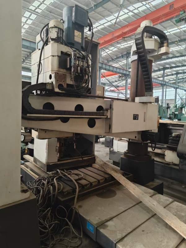 中捷3850数控龙门钻，台面1000乘1250，钻孔50