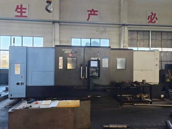韩国原装斗山PUMA800L数控车床，主轴通孔320配32寸卡.