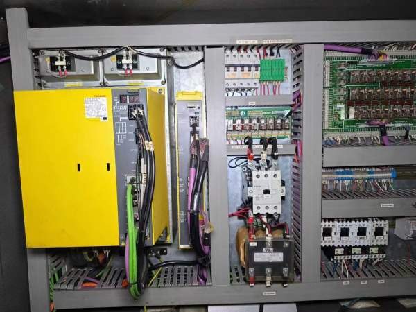 台湾夏普3060FC（相当于6180）数控机床，发那科系统，.