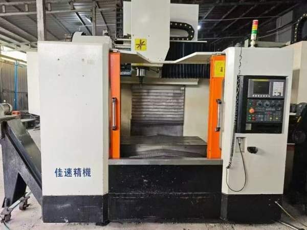 同款4台，工厂在位佳速精机1060重型加工中心，龙门式.