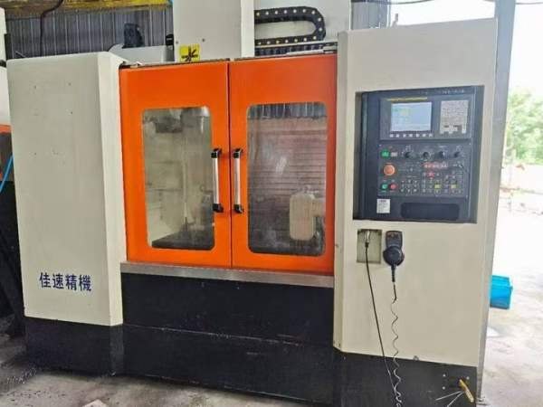 同款4台，工厂在位佳速精机1060重型加工中心，龙门式.