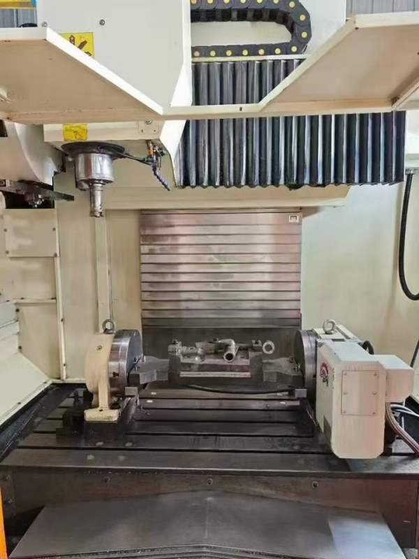 同款4台，工厂在位佳速精机1060重型加工中心，龙门式.