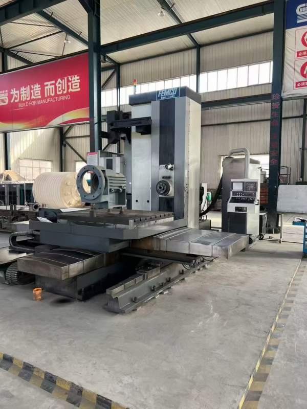 兰州工厂刚买台湾远东数控镗铣床BMC-110R2主轴110-BT5.