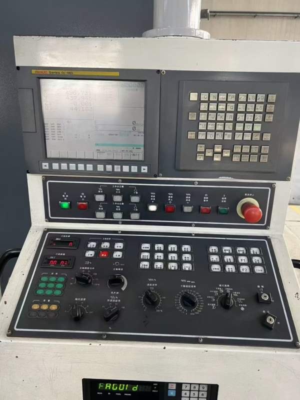 兰州工厂刚买台湾远东数控镗铣床BMC-110R2主轴110-BT5.