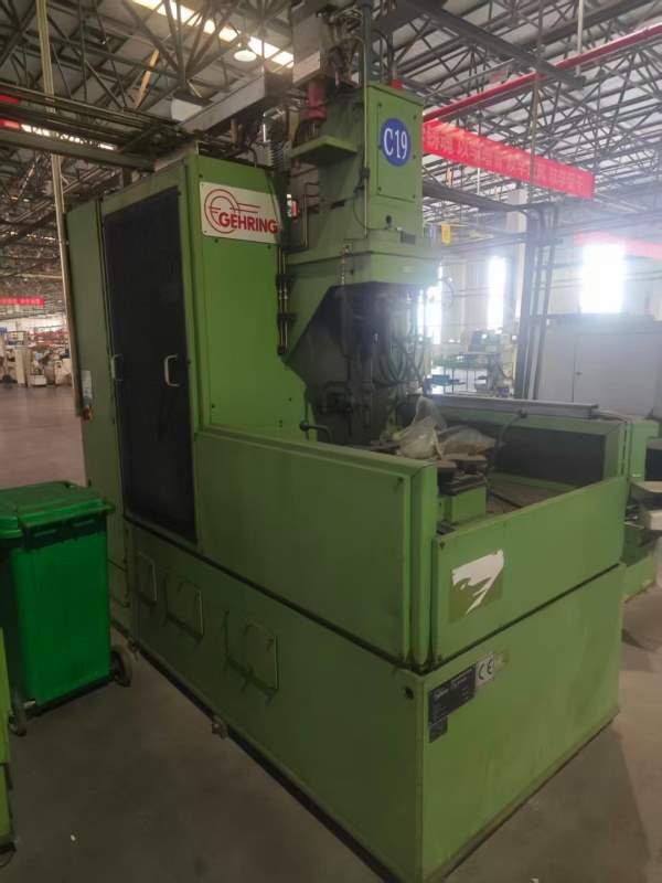 绗磨机一台，原值很高