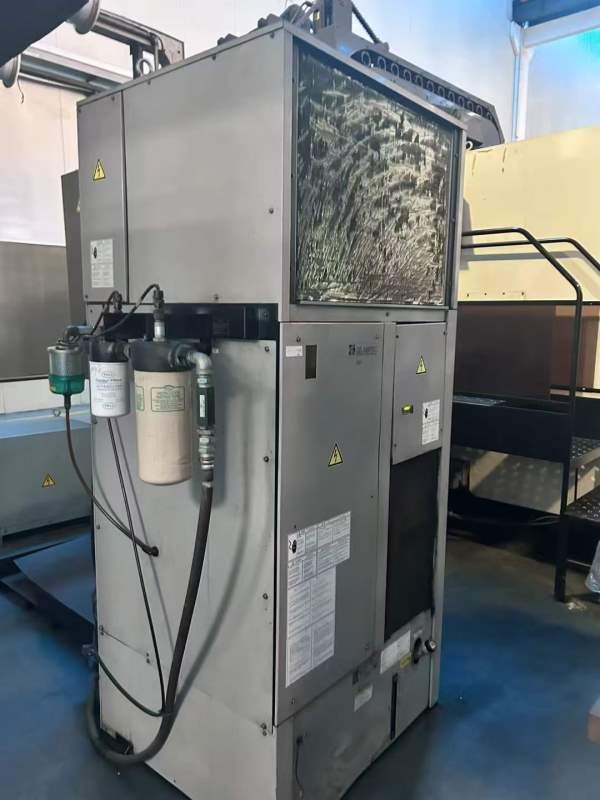 在位出售牧野F12立加一台、安装在位正常使用、懂行的.