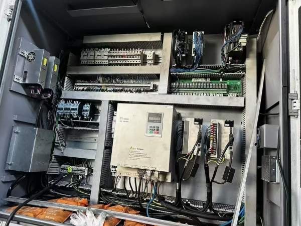 项目后一台！便宜了！沈阳i5T6.4高速数控立车：两轴重.