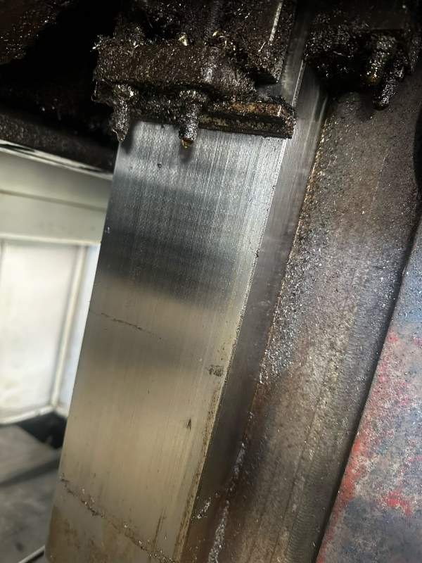 2016年华群2212工作台，55宽线规，三轴行程750工作台.