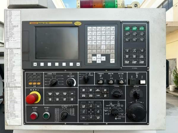 双主轴程泰车铣复合带送料机