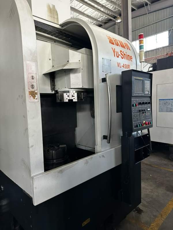 同款两台油欣450数控立车。