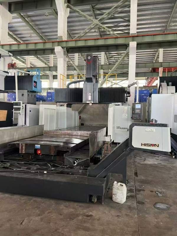 宁波海天2840数控龙门，工作台2000/4000mm，门宽2800m.