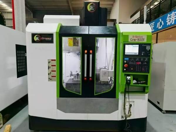买下格勒玛850V（四轴）加工中心三菱M80系统，三轴线.