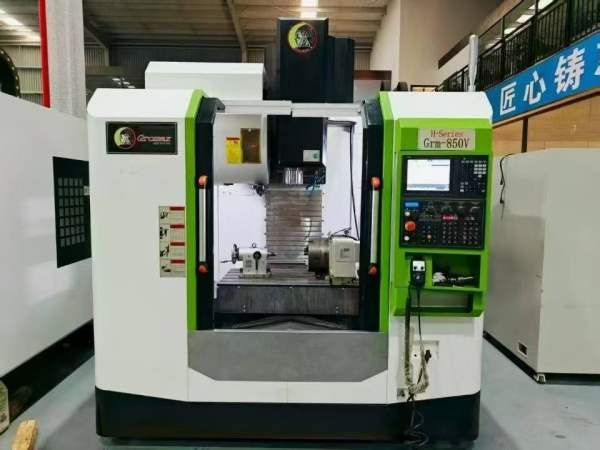 买下格勒玛850V（四轴）加工中心三菱M80系统，三轴线.