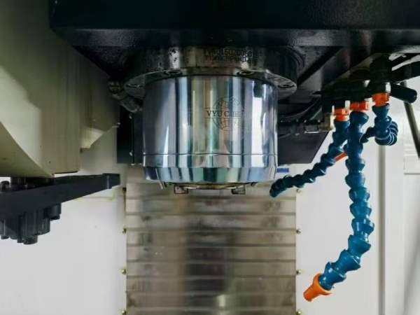 买下格勒玛850V（四轴）加工中心三菱M80系统，三轴线.