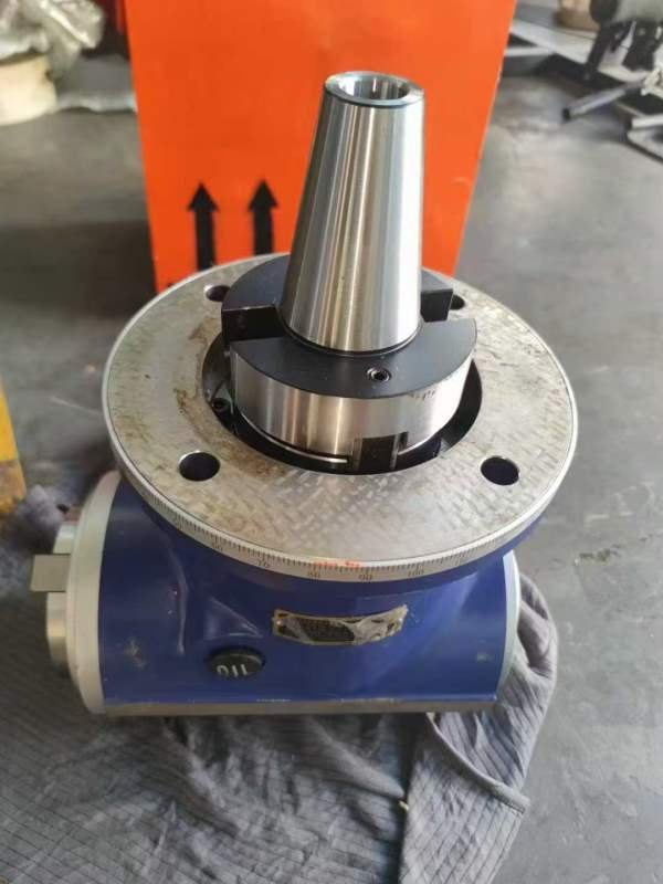 全新未用！BT50主轴侧铣头一个，角铣头，直角头，角度.