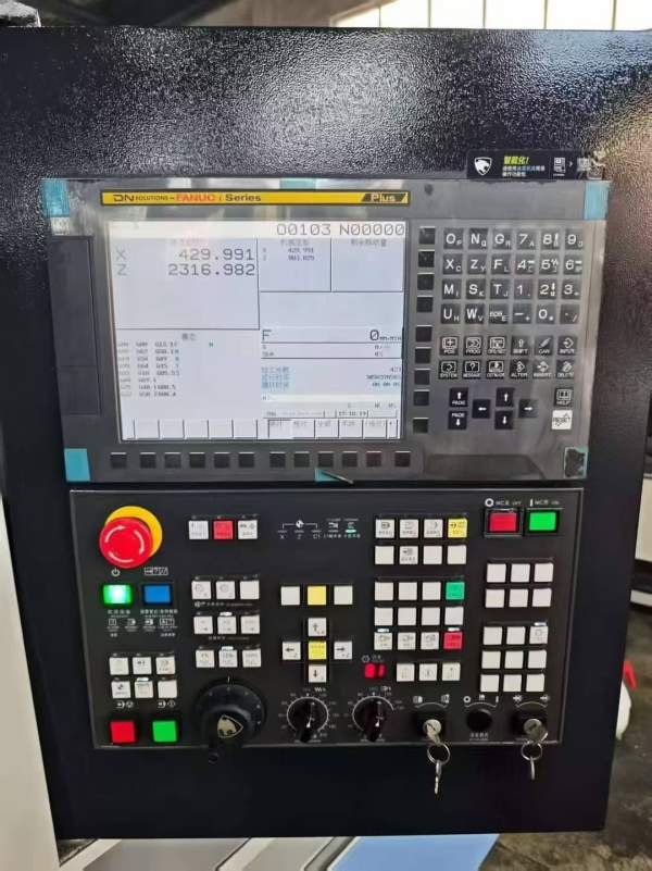 刚刚拿下一台9.9成新2025年斗山迪恩LYNX305数控车床、.