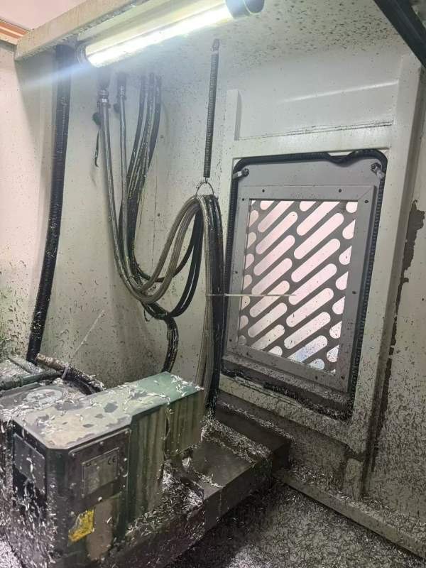 工厂在位宝佳850MF系统三轴线轨主轴12000转台湾原装25.